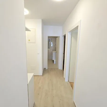 Apartment Natali-melada